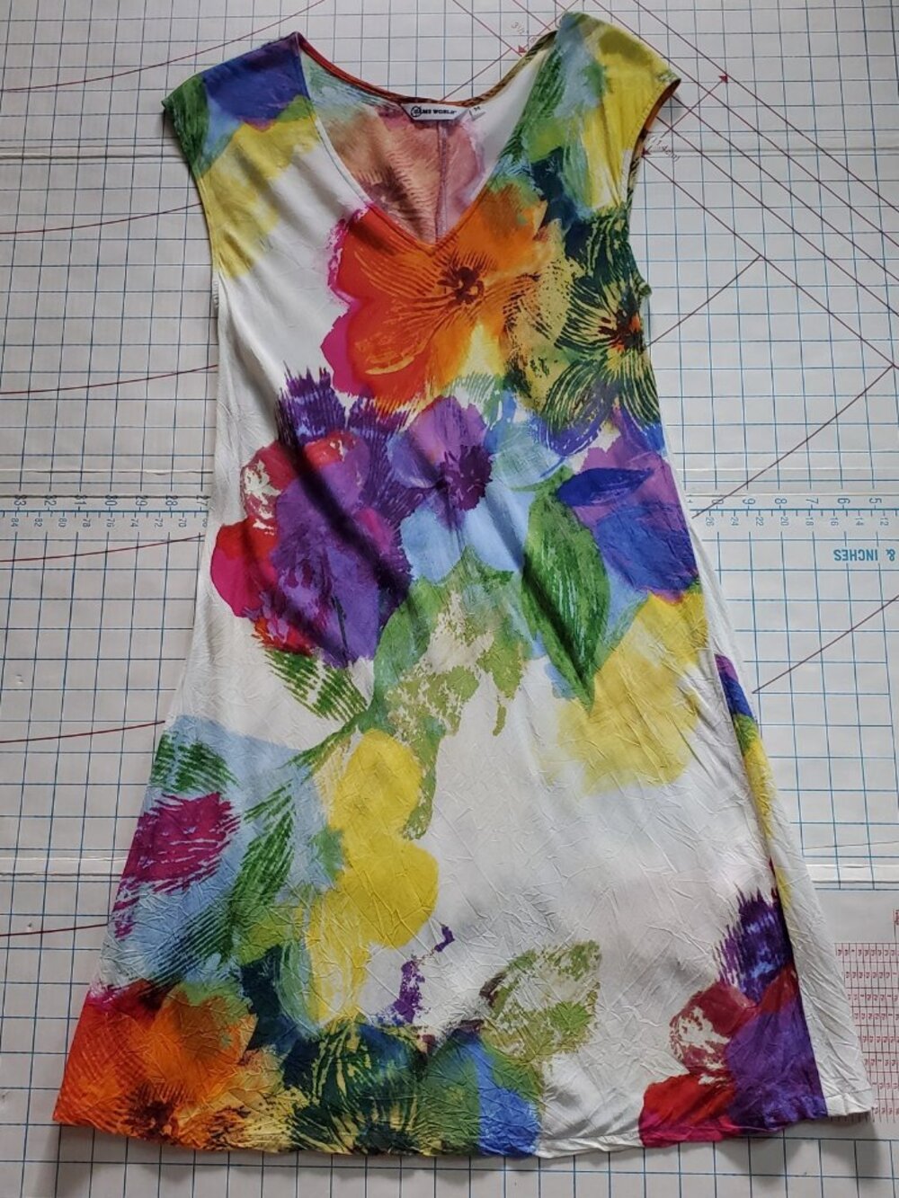 Jams World Hawaiian Dolcezza Simply Art Floral Dress Women's Size Medium Artsy